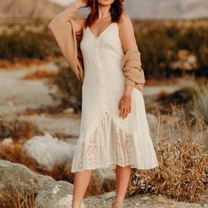 New Lulu's Boho Cream Lace Maxi Slip Dress with Button Front and tie back.